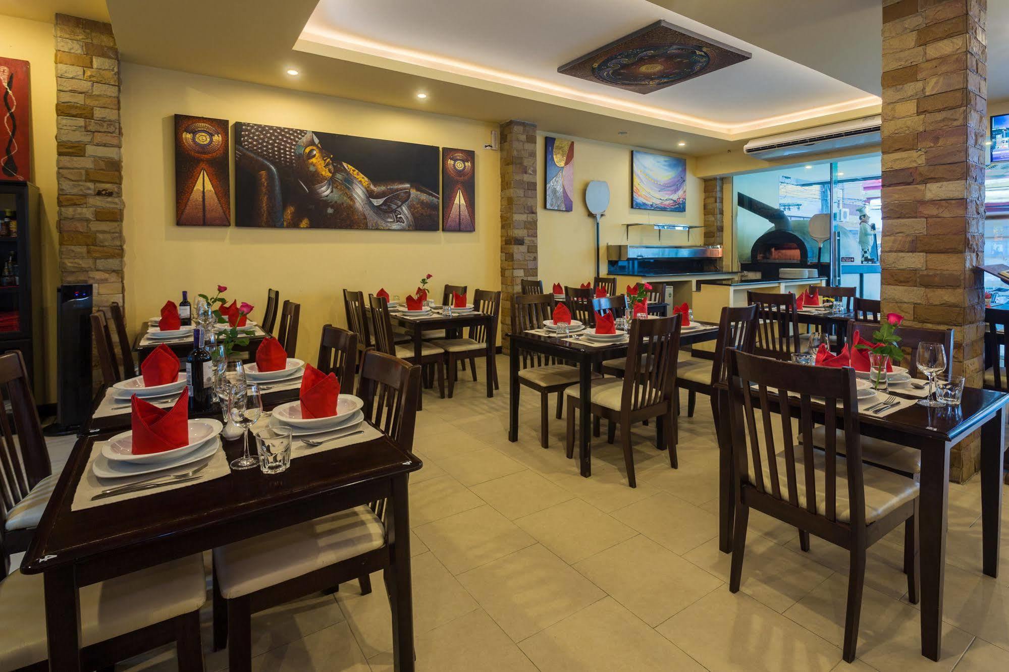 Guesthouse Belvedere Patong Екстериор снимка